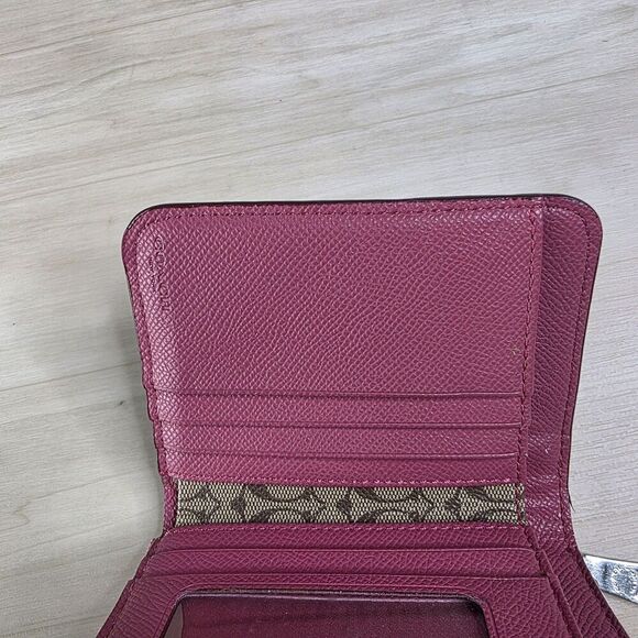 Coach Medium‎ Corner Zip Wallet Crossgrain Leather Silver Pink F52692 - Picture 12 of 15